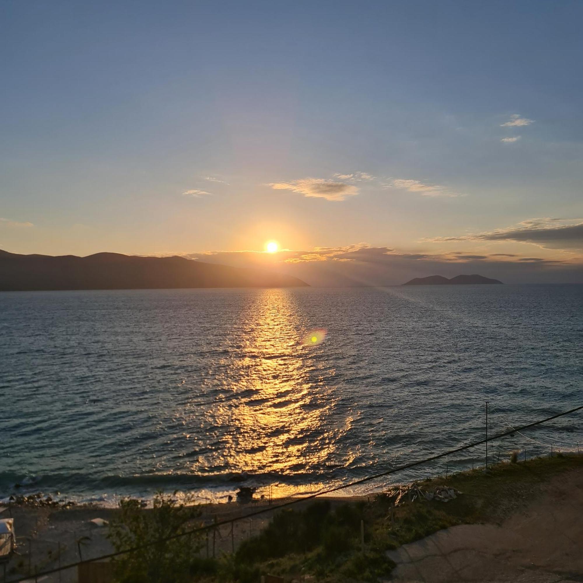 דירות Vlorë Sunset House מראה חיצוני תמונה